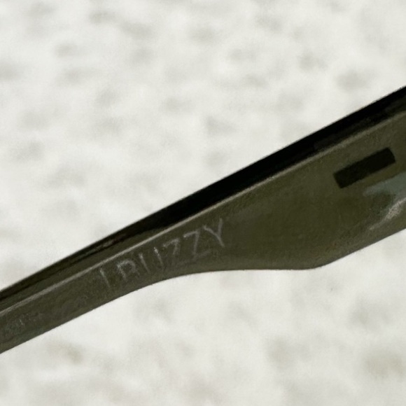 NWT- DOT DASH by Billabong SUNGLASSES BUZZY - VINTAGE GREY TRANS/VINTAGE GRN - Picture 9 of 9